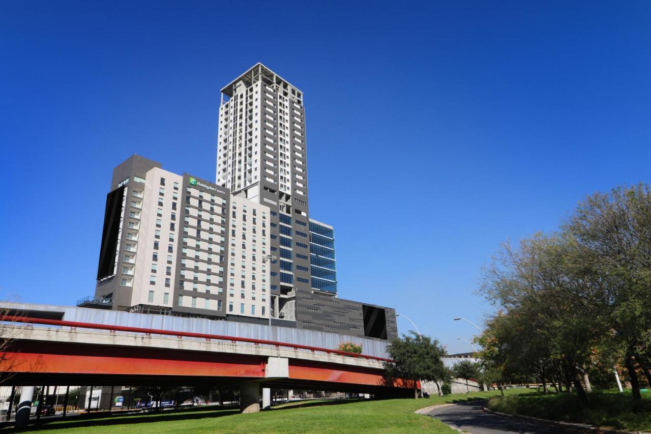Holiday Inn Express - Monterrey - Fundidora By Ihg Zewnętrze zdjęcie