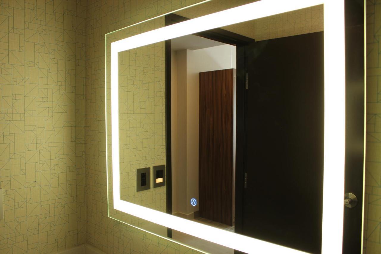 Holiday Inn Express - Monterrey - Fundidora By Ihg Zewnętrze zdjęcie
