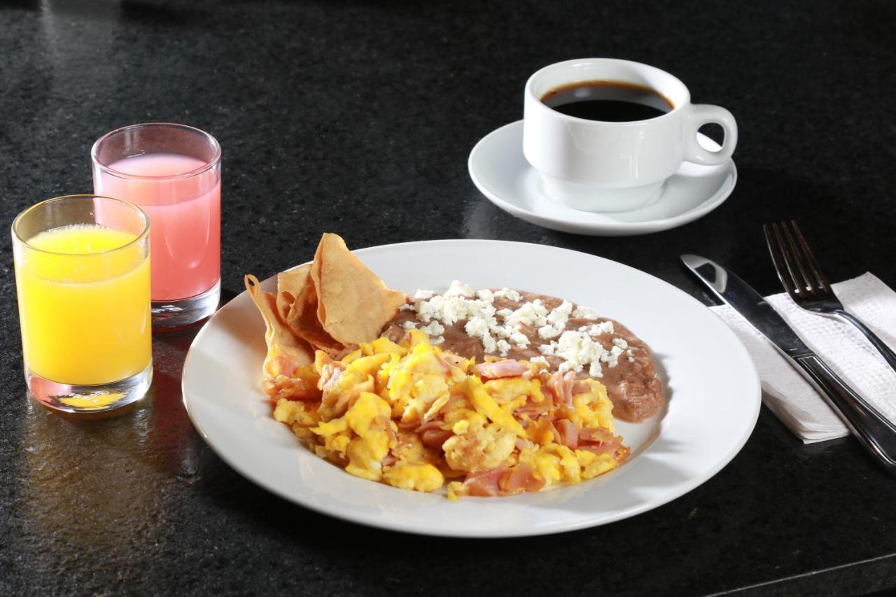 Holiday Inn Express - Monterrey - Fundidora By Ihg Zewnętrze zdjęcie