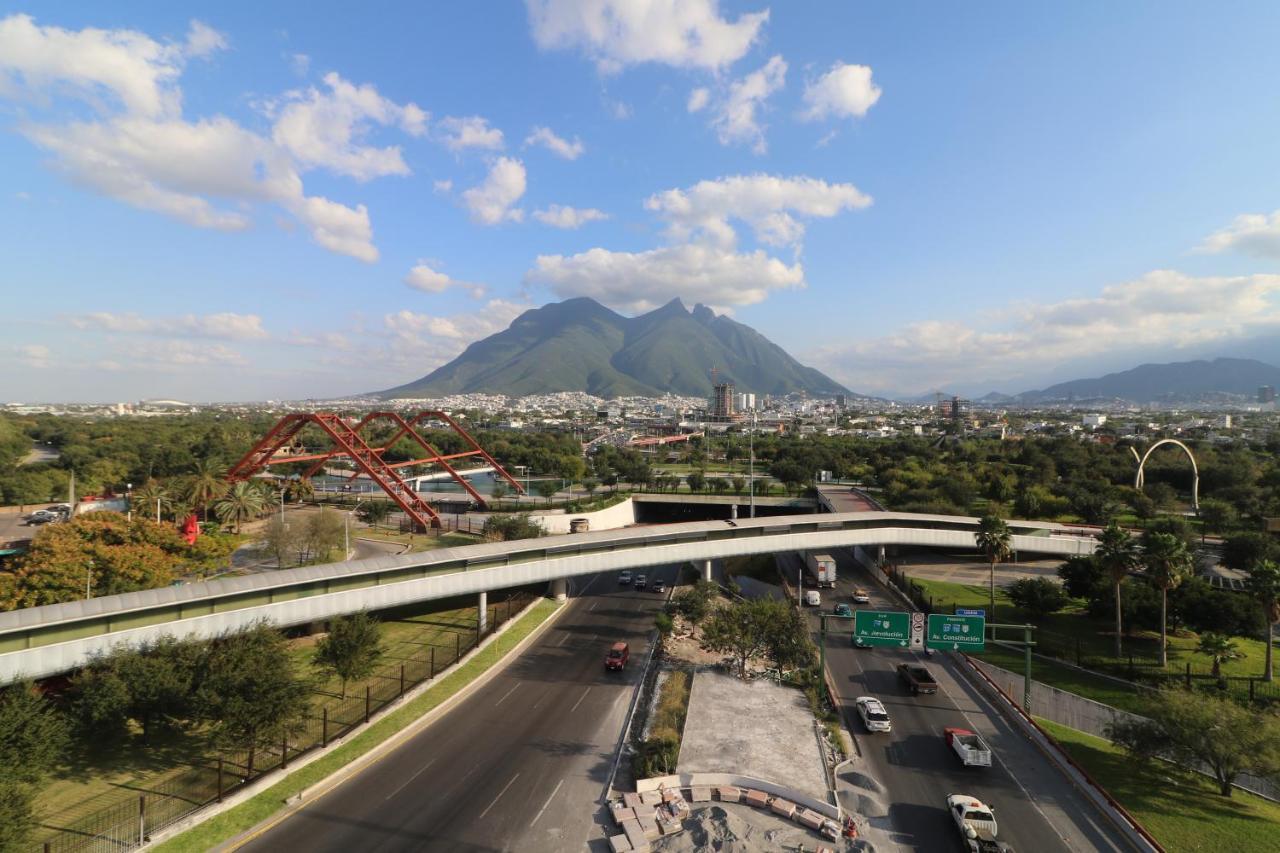 Holiday Inn Express - Monterrey - Fundidora By Ihg Zewnętrze zdjęcie