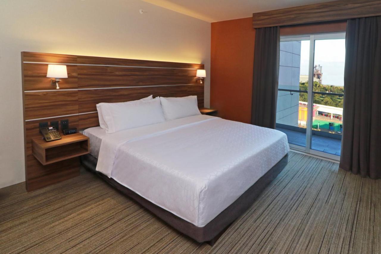 Holiday Inn Express - Monterrey - Fundidora By Ihg Zewnętrze zdjęcie