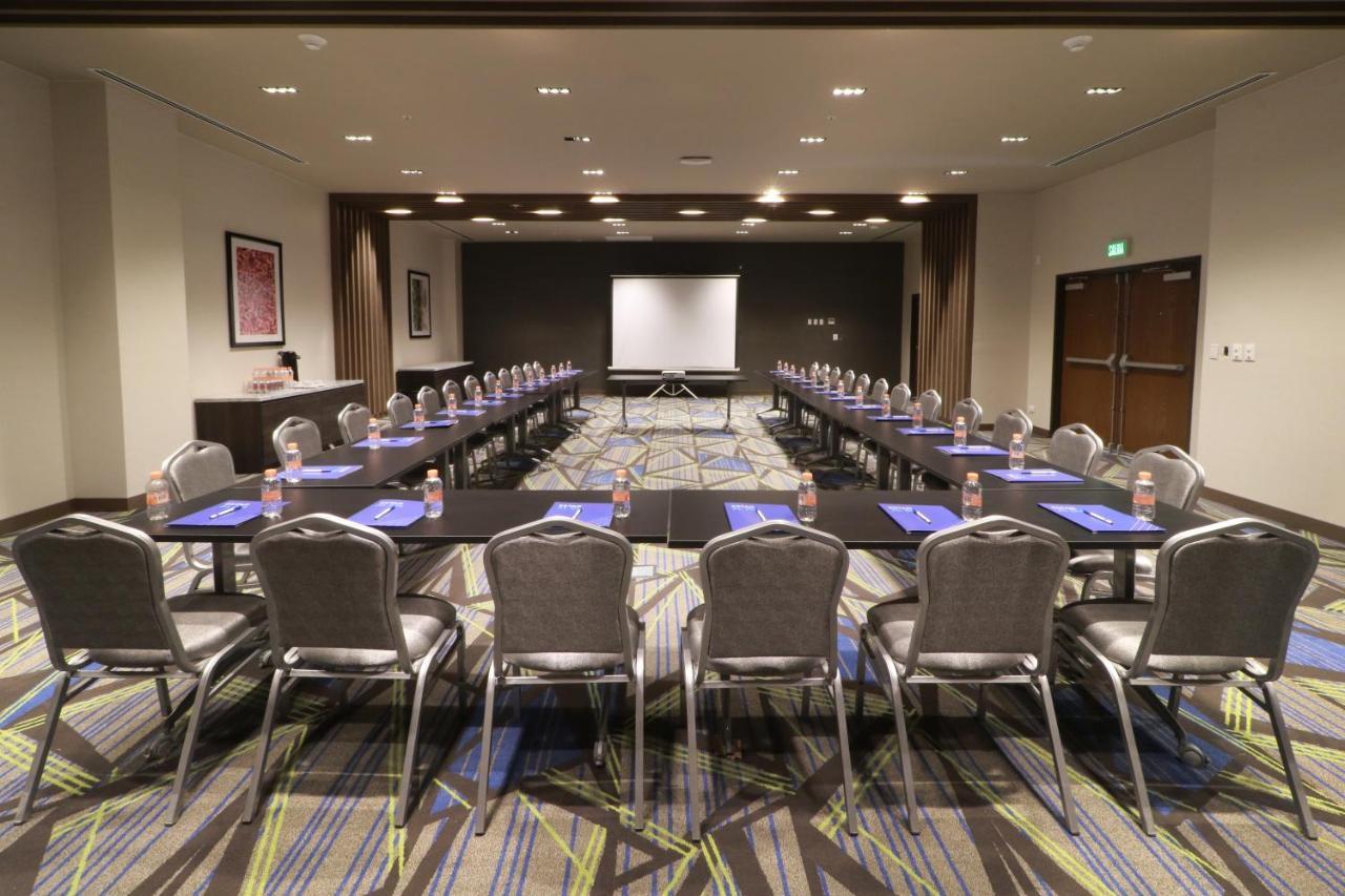 Holiday Inn Express - Monterrey - Fundidora By Ihg Zewnętrze zdjęcie