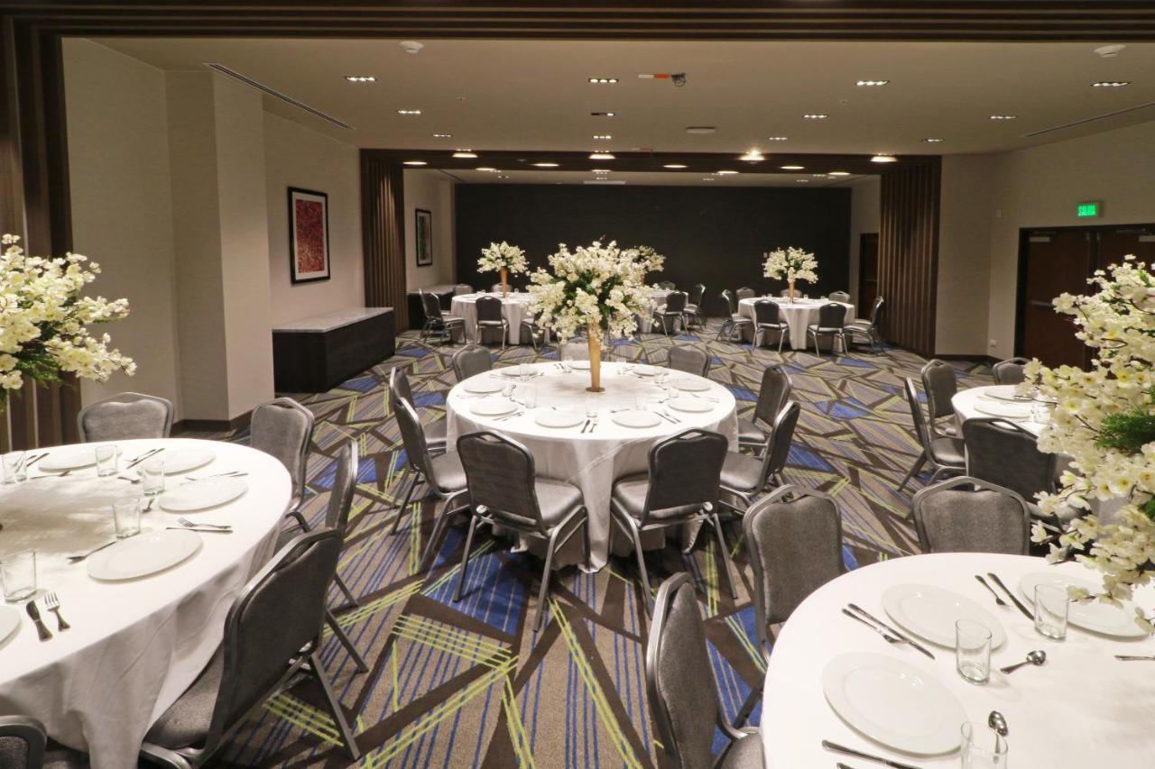 Holiday Inn Express - Monterrey - Fundidora By Ihg Zewnętrze zdjęcie