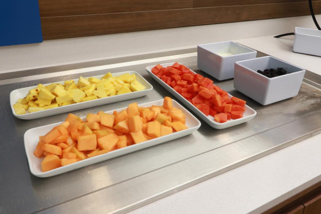 Holiday Inn Express - Monterrey - Fundidora By Ihg Zewnętrze zdjęcie