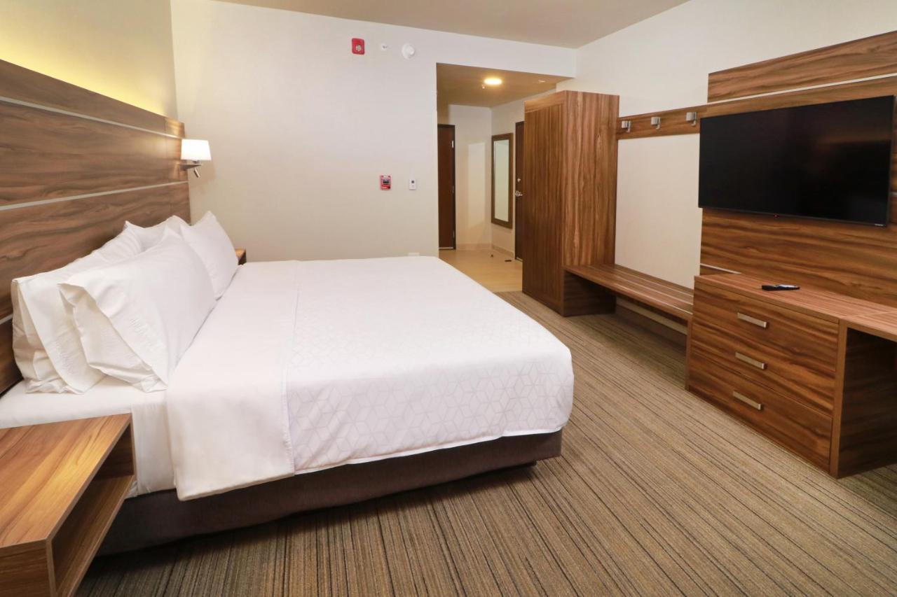 Holiday Inn Express - Monterrey - Fundidora By Ihg Zewnętrze zdjęcie